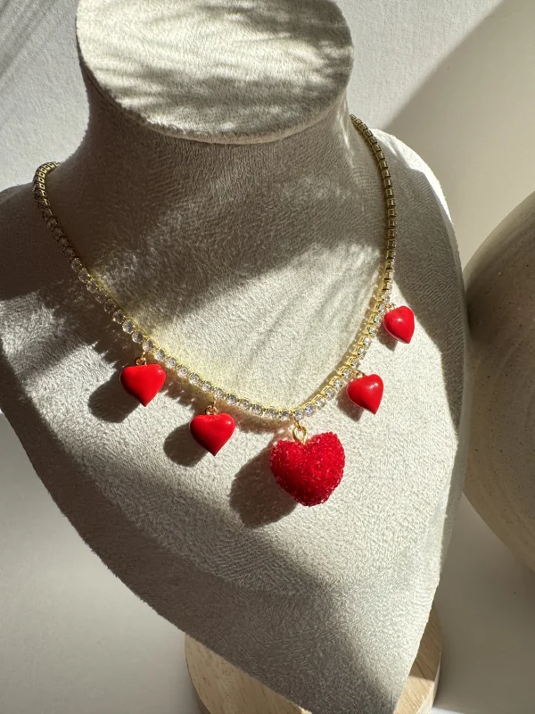 IMG_3876 Collar con Corazones