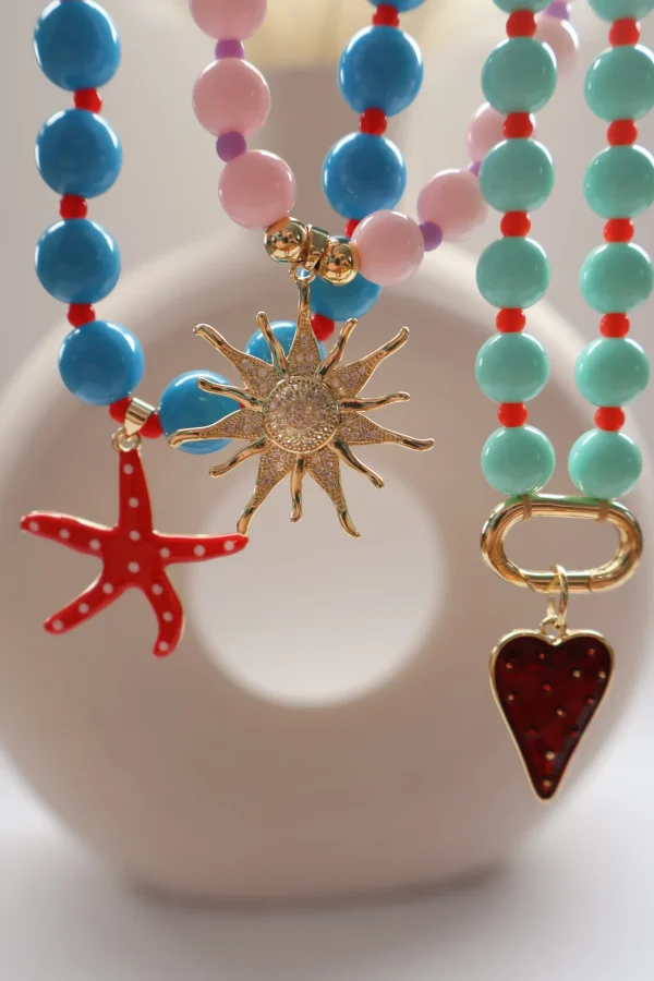 Collares Tipo Chicle con Dijes
