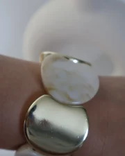 IMG_6124-scaled-1.webp Brazalete Rígido con Acabado Brillante